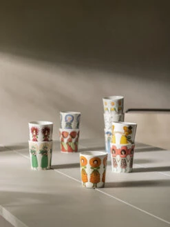 Design House Stockholm Familjen Jordgubbe Mok -Beker Winkel 42966 01 6 EnvironmentImage 3b637ebc42